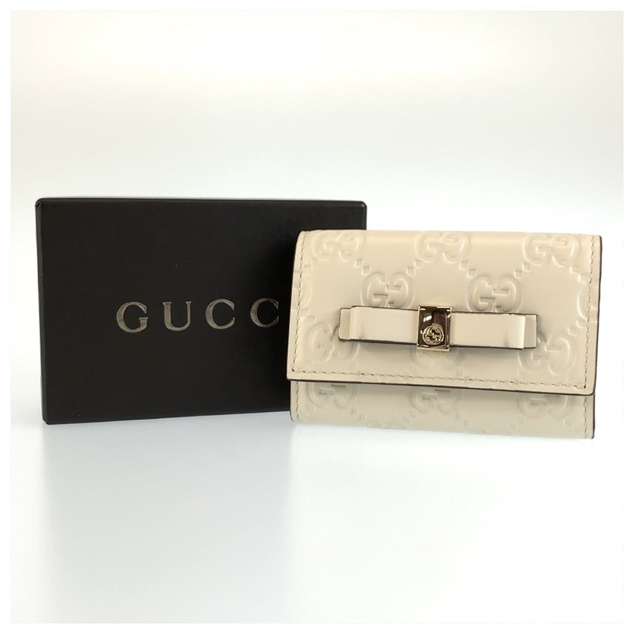 GUCCI グッチ グッチシマ アイボリー ゴールド金具 レザー 388682 キーケース 6連 レディース ABP21