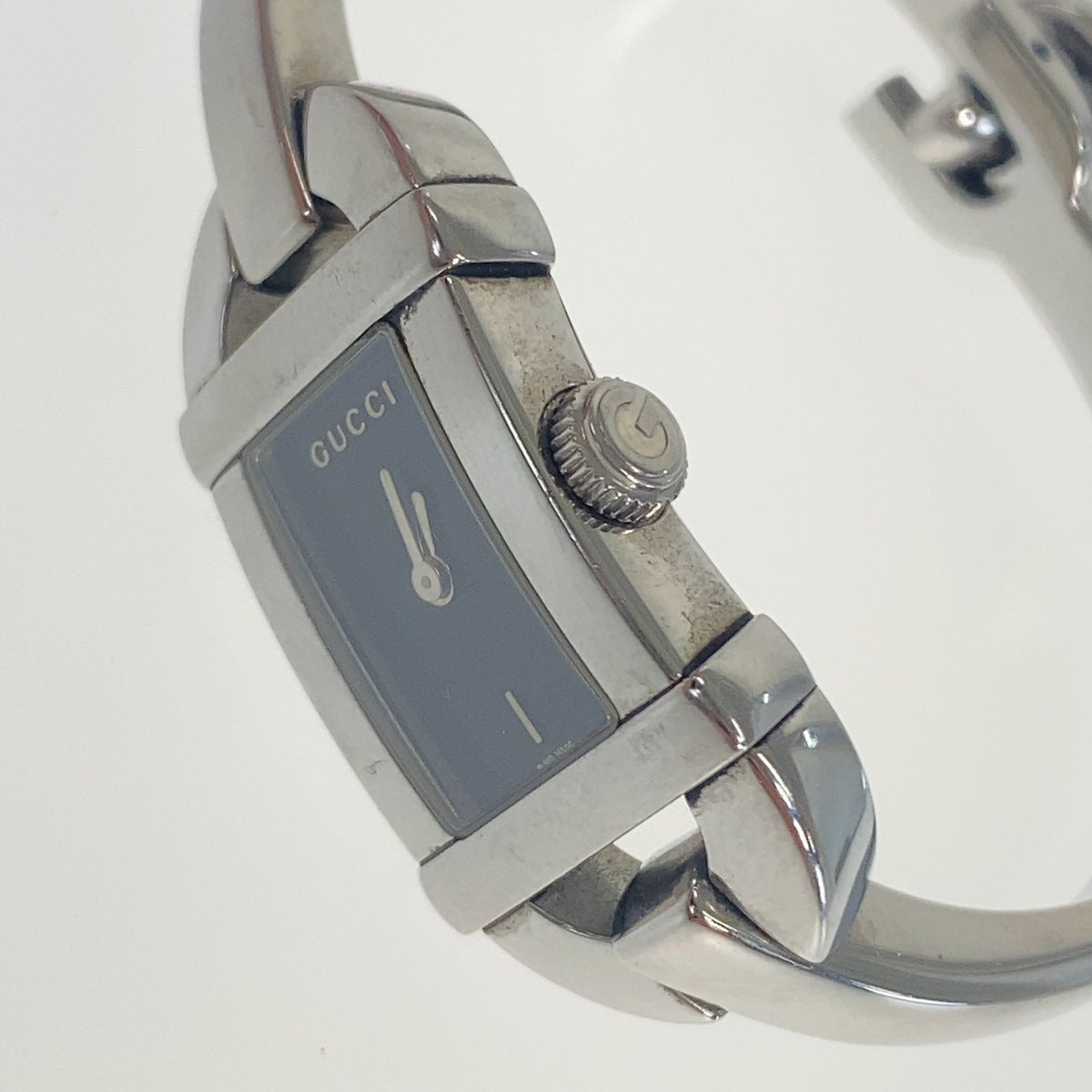 GUCCI グッチ ヴィンテージ ホースビット シルバー ブラック ステンレススチール 6800L バングルウォッチ 腕時計 クオーツ ブラック文字盤 レディース AB23
