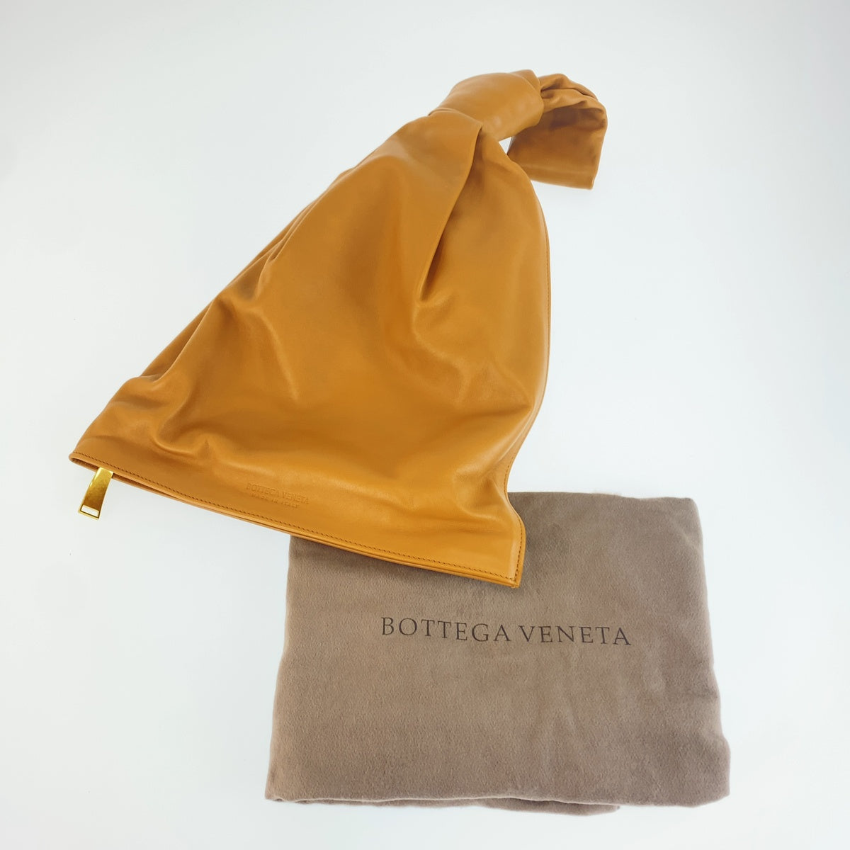 BOTTEGAVENETA ボッテガヴェネタ BVツイスト キャメルブラウン レザー ハンドバッグ クラッチバッグ レディース ABP85