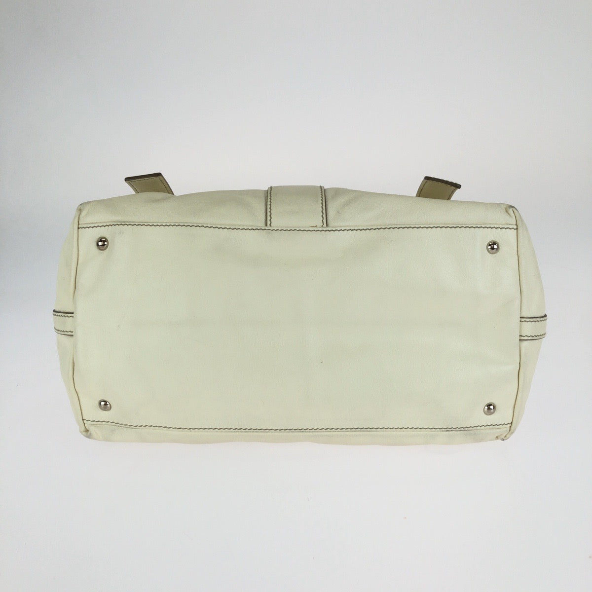 Salvatore Ferragamo サルヴァトーレフェラガモ ガンチーニ ホワイト オフホワイト シルバー金具 レザー AQ-21 7776 ハンドバッグ レディース AB40