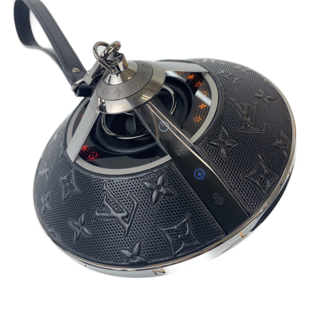 10007
LOUIS VUITTON Louis Vuitton Monogram Horizon Light Up Speaker Black Metal QAC000 Bluetooth Speaker