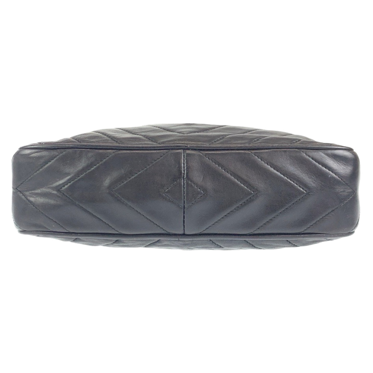 10236
CHANEL シャネル ヴィンテージ ダイヤステッチ ココマーク フリンジ ブラック ゴールド金具 ラムスキン 斜め掛け チェーン ショルダーバッグ ポシェット レディース