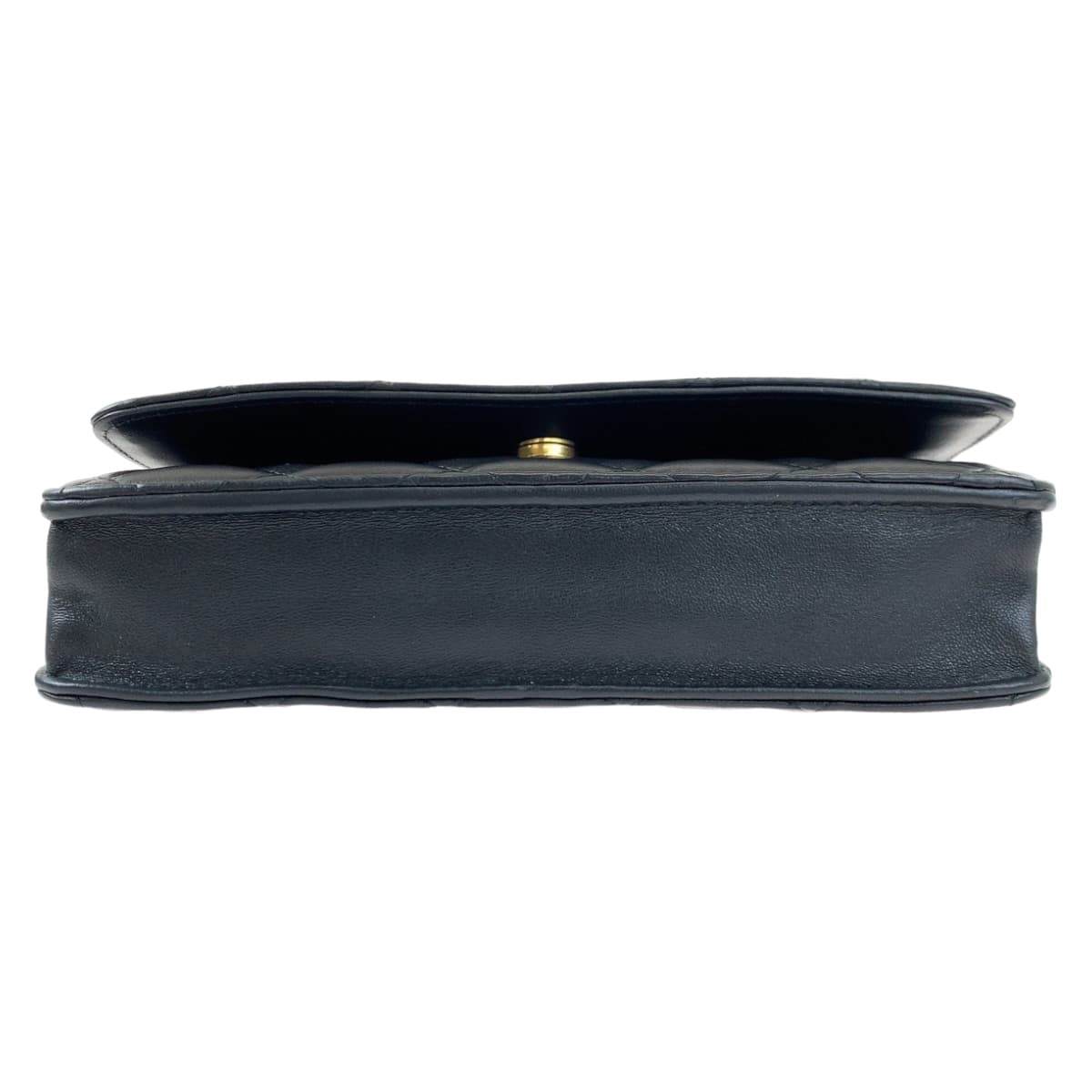 H-00402
CHANEL シャネル マトラッセ ココマーク ブラック 黒 ゴールド金具 ラムスキン AP3035 新型 チェーンウォレット ショルダーバッグ レディース
