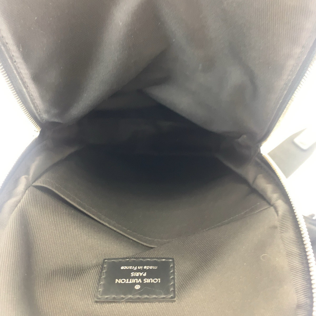 LOUIS VUITTON ルイヴィトン ダミエ・グラフィット アヴェニュー スリングバッグ ブラック 黒 グレー 灰色 PVC N41719 ボディバッグ スリングバッグ メンズ