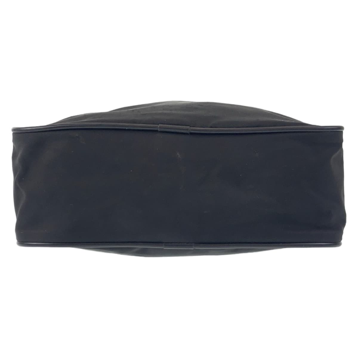 10713
PRADA プラダ テスート サフィアーノ 三角ロゴプレート ブラック 黒 シルバー金具 ナイロン 斜め掛け ショルダーバッグ メッセンジャーバッグ 男女兼用 メンズ