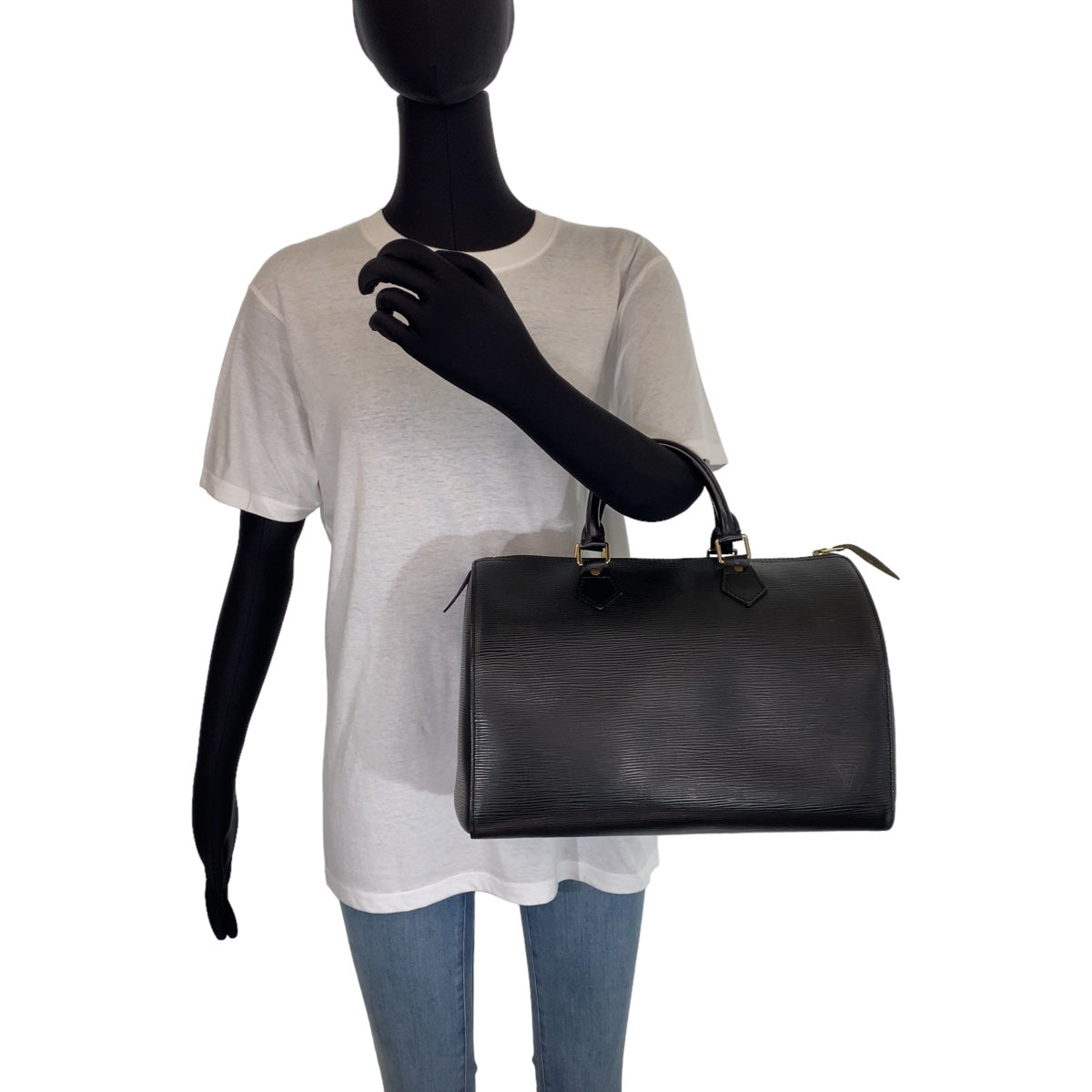 10767
LOUIS VUITTON ルイヴィトン エピ スピーディ30 ノワール 黒 ゴールド金具 エピレザー M59022 ボストンバッグ ハンドバッグ レディース