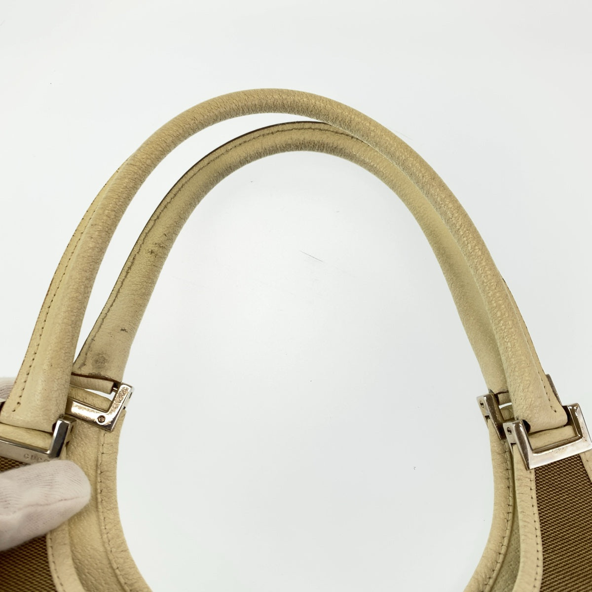 18002
GUCCI グッチ ジャッキー ベージュ ホワイト シルバー金具 キャンバス 002 1067 ショルダーバッグ ハンドバッグ レディース AB33