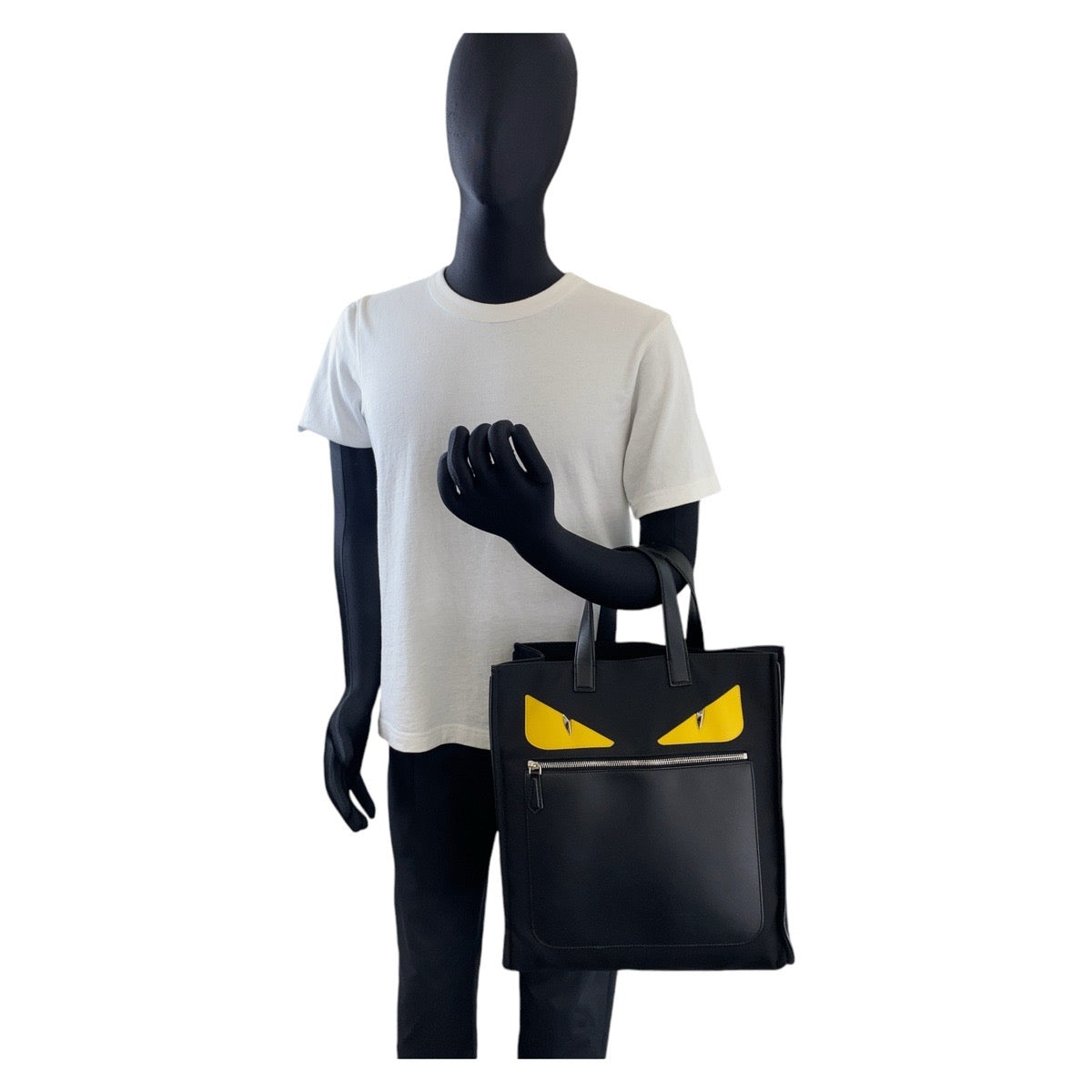 2299
FENDI フェンディ モンスター バグズアイ ブラック 黒 シルバー金具 レザー 7VA367 トートバッグ ハンドバッグ ビジネスバッグ メンズ