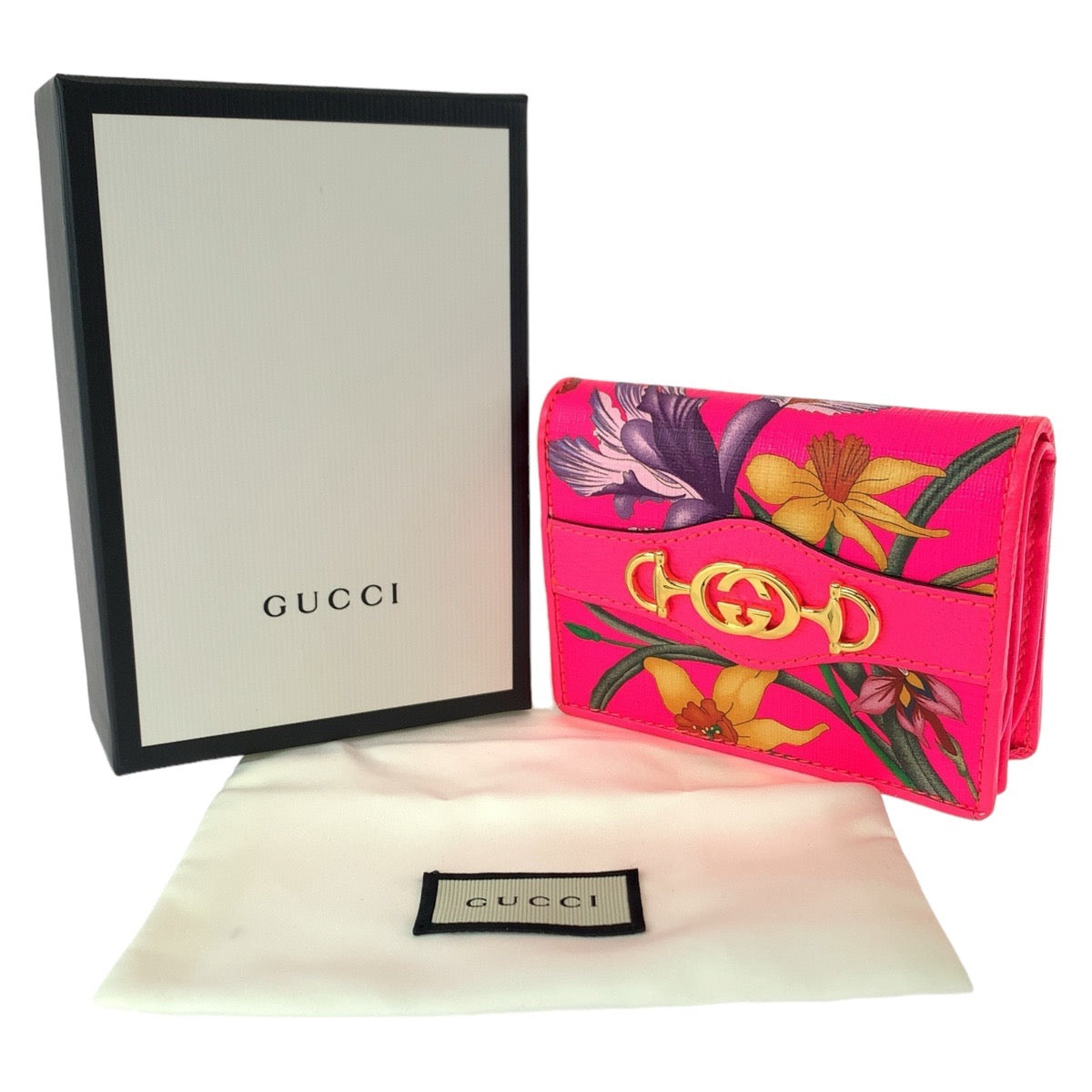 112135
GUCCI グッチ フローラ ズゥミ ピンク ショッキングピンク ゴールド金具 PVC 0959 536353 折財布 コンパクトウォレット レディース