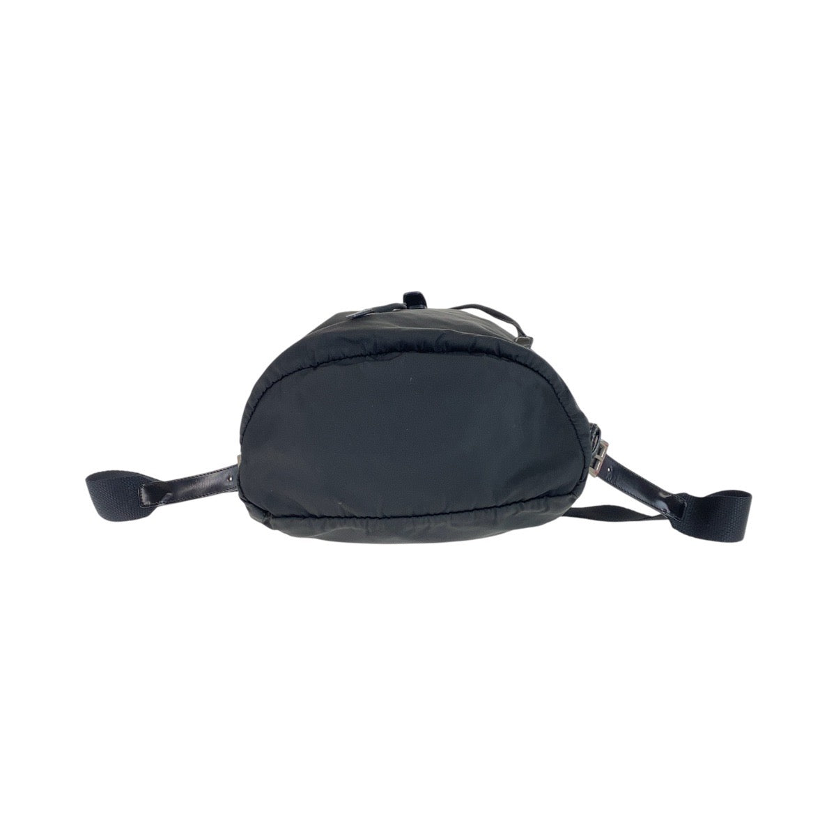 13254
PRADA プラダ テスート 三角ロゴプレート ブラック シルバー金具 ナイロン バックパック リュック レディース