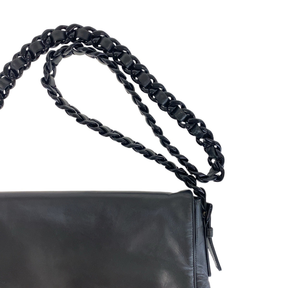 13277
PRADA プラダ ブラック 黒 レザー / プラスチック 斜め掛け ショルダーバッグ ポシェット レディース