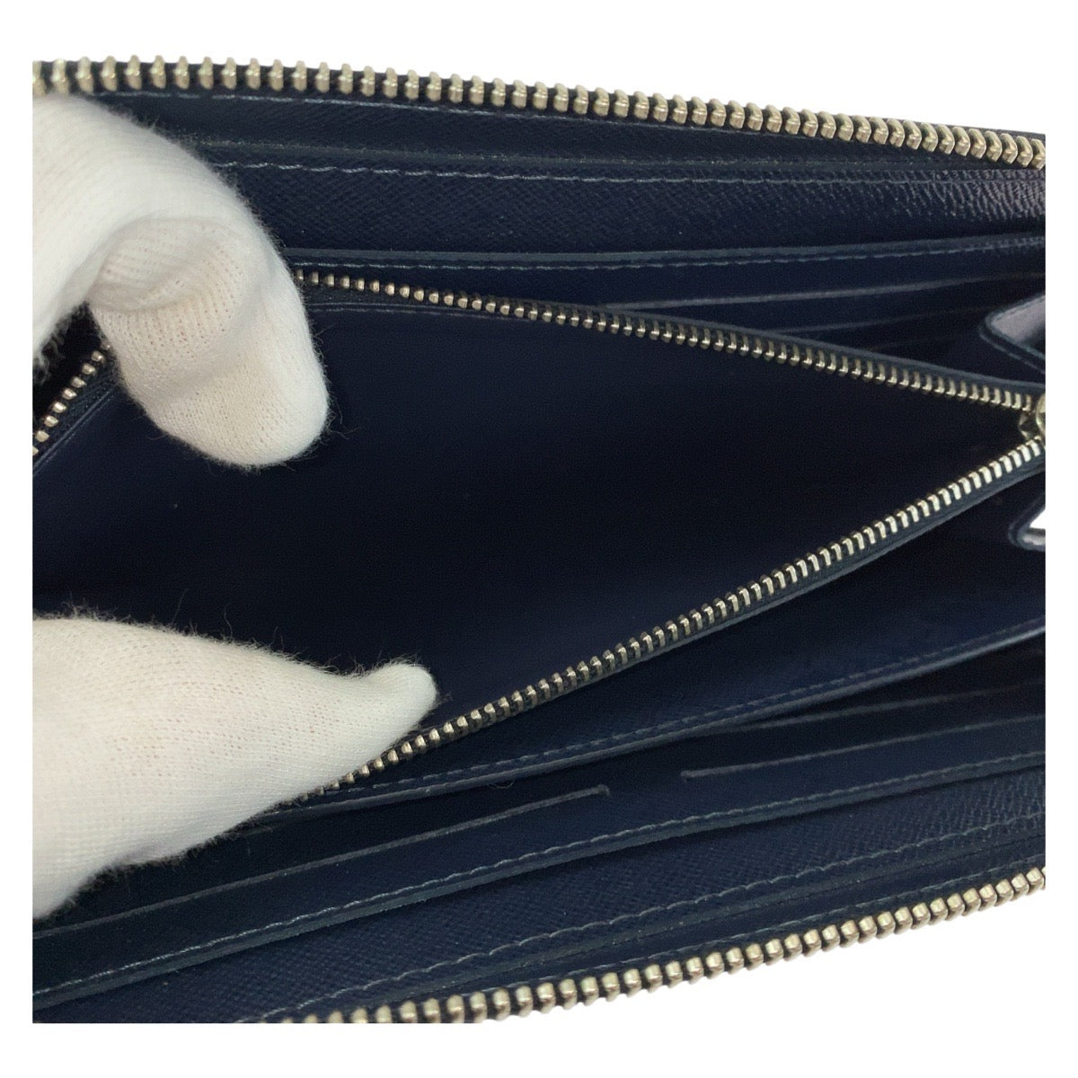 13285
LOUIS VUITTON ルイヴィトン タイガ ジッピーXL ブルーマリーヌ ネイビー シルバー金具 レザー M44276 長財布 ラウンドファスナー セカンドバッグ メンズ