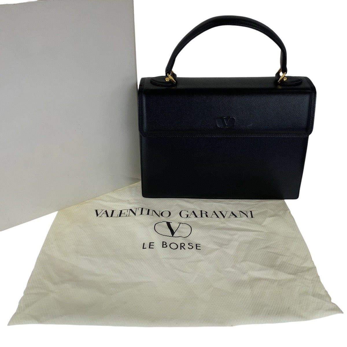 13695
Valentino Garavani ヴァレンティノ ガラヴァーニ ヴィンテージ ケリー型 タッセル ブラック 黒 ゴールド金具 レザー ハンドバッグ レディース A38