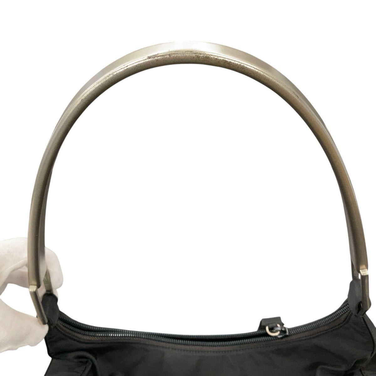 13842
PRADA プラダ テスート 三角ロゴプレート ブラック 黒 シルバー金具 ナイロン / プラスチック ショルダーバッグ レディース