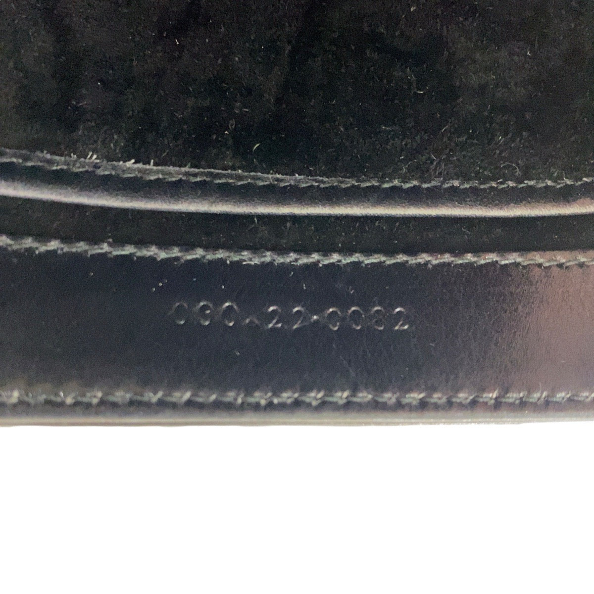14566
GUCCI グッチ ヴィンテージ オールドグッチ ブラック 黒 ゴールド金具 レザー 000 22 0082 ハンドバッグ レディース