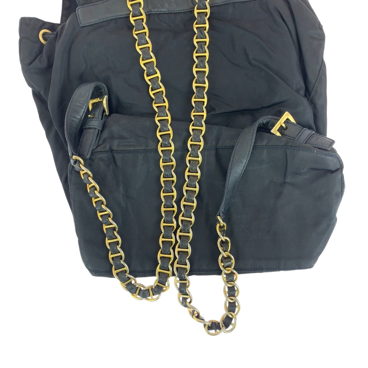 14896
PRADA プラダ テスート 三角ロゴプレート チェーンショルダー ブラック 黒 ゴールド金具 ナイロン / レザー リュック・デイパック バックパック レディース