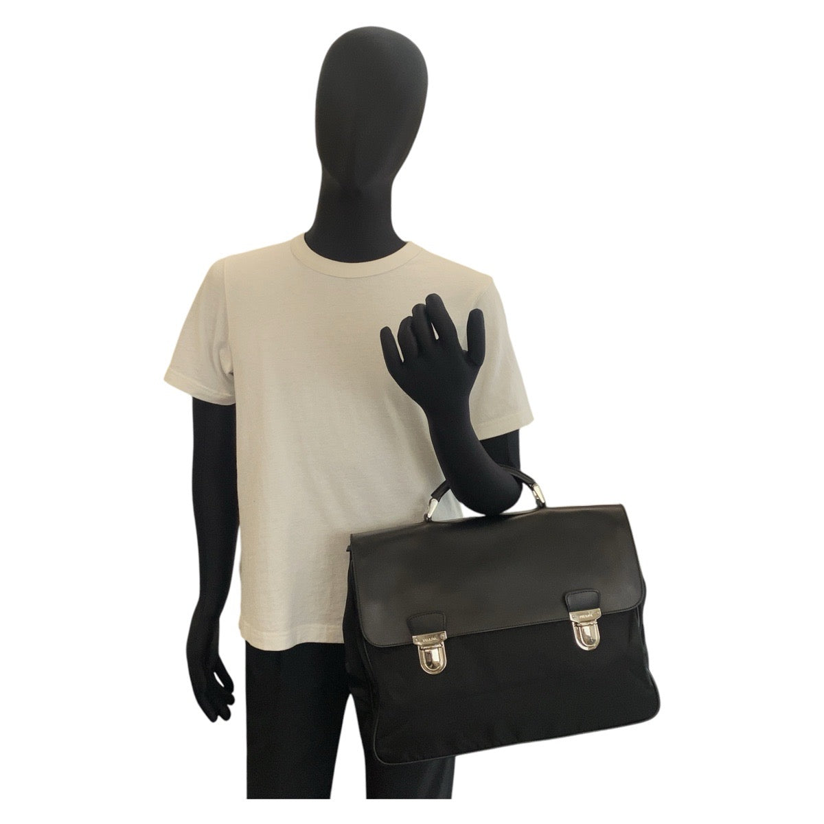 15781
PRADA プラダ テスート ブラック 黒 シルバー金具 ナイロン / レザー ビジネスバッグ ブリーフケース メンズ