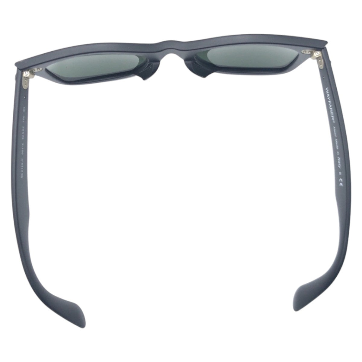 15807
Ray-Ban レイバン ウェイファーラー ブラック 黒 プラスチック RB2140-F 901-S 52□22 150 3N サングラス 男女兼用 ウェリントン レディース