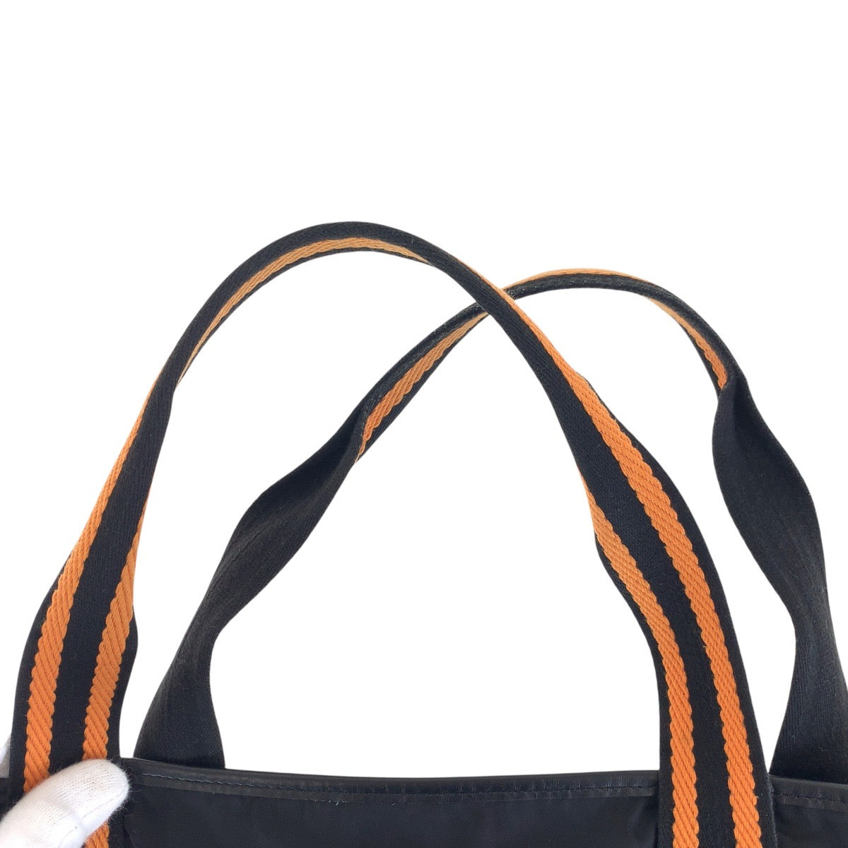 15981
GUCCI グッチ クレスト ブラック オレンジ シルバー金具 ナイロン / レザー 189665 トートバッグ ショルダーバッグ 男女兼用 レディース