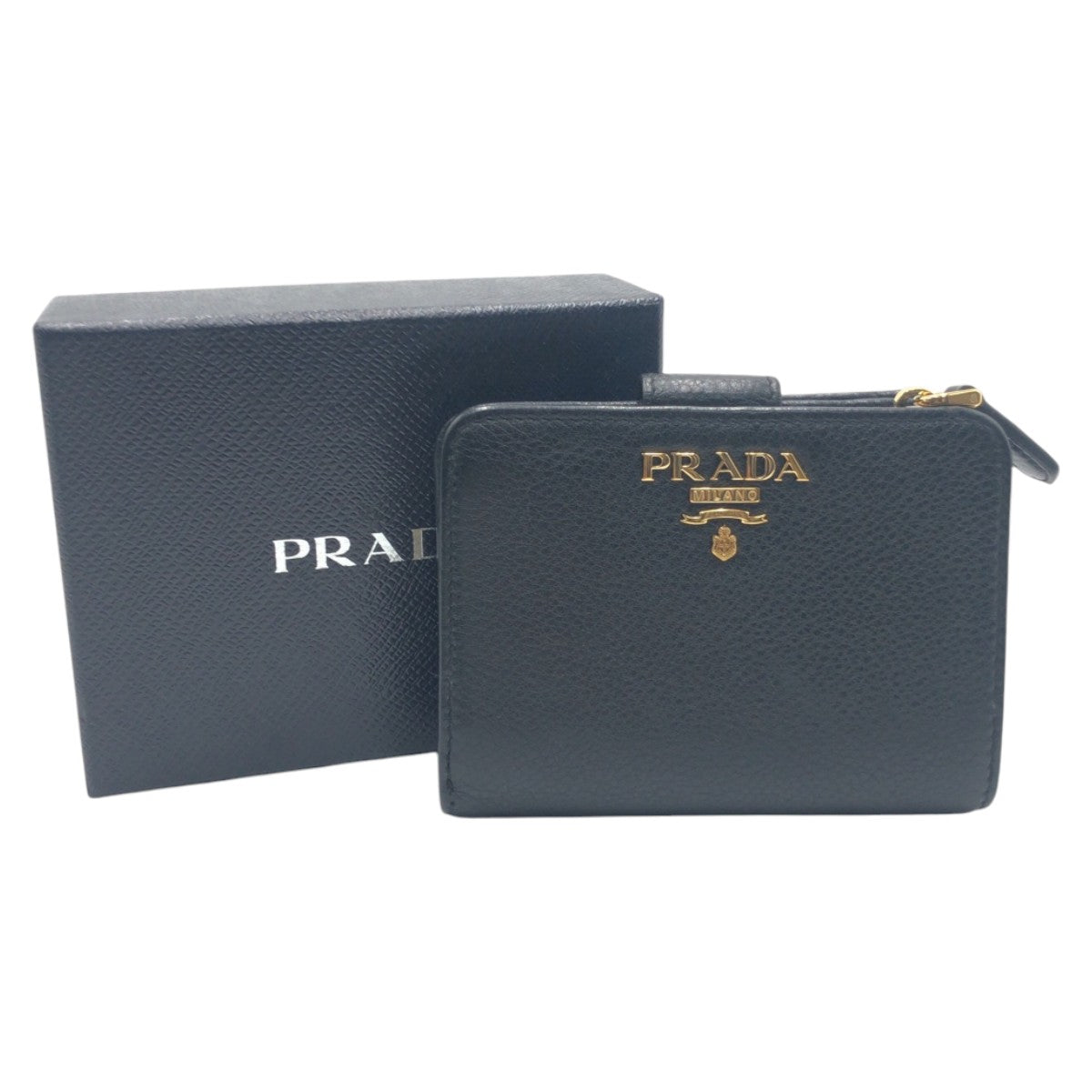 16034
PRADA プラダ ブラック 黒 ゴールド レザー 二つ折り財布 折財布 コンパクトウォレット レディース