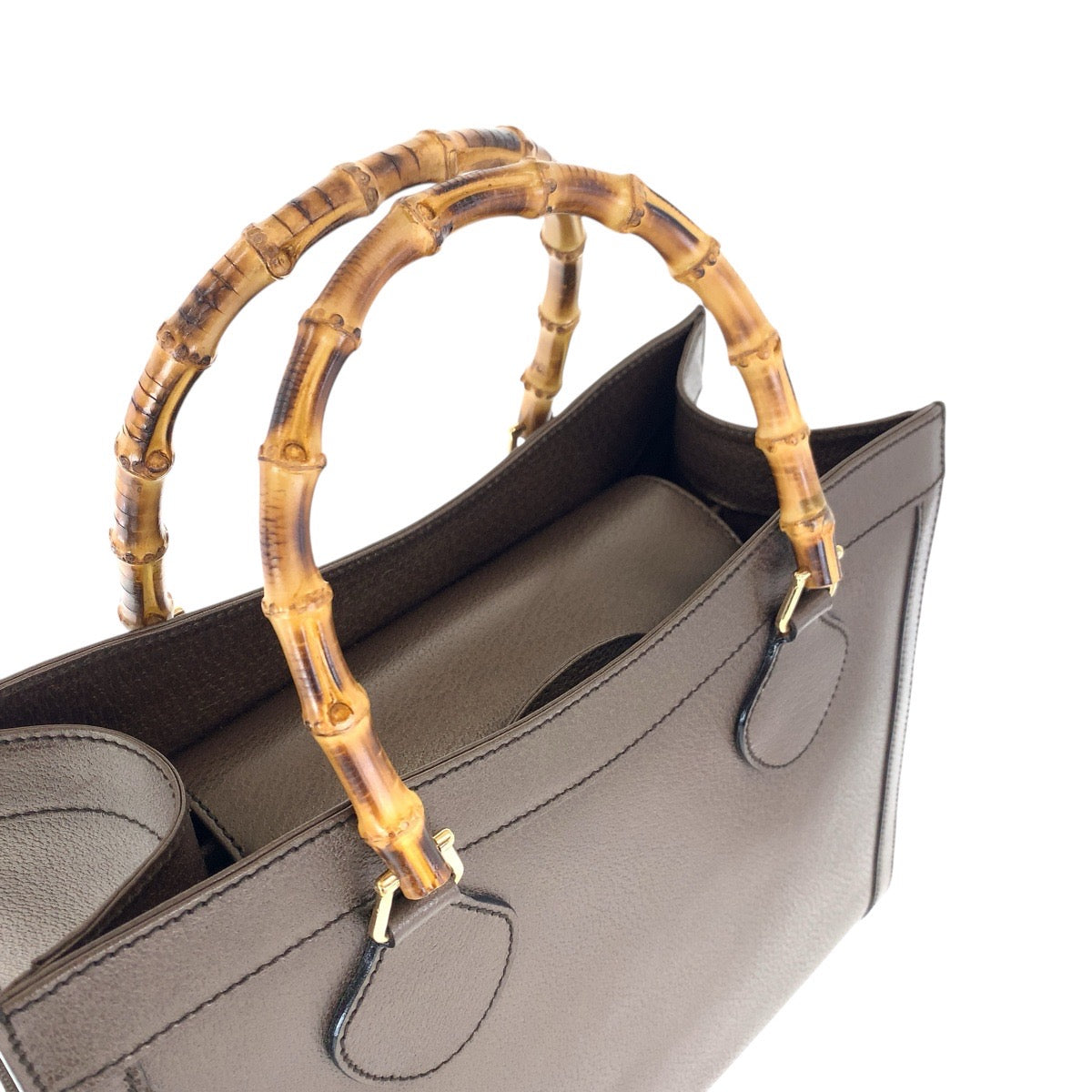 16902
GUCCI グッチ ヴィンテージ オールドグッチ バンブー ダイアナ ブラウン ゴールド金具 レザー 002 0260 トートバッグ ハンドバッグ レディース