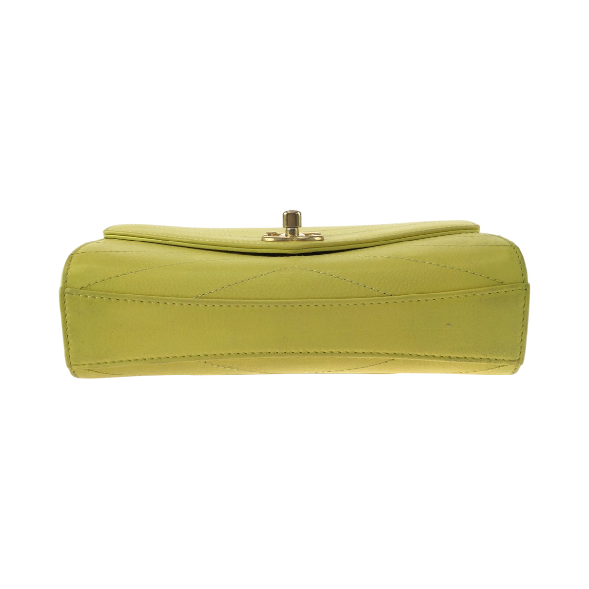 17346
CHANEL Chevron Stitch Coco Mark Turnlock Yellow Gold Hardware Calfskin Chain Shoulder Bag Waist Bag Ladies A200