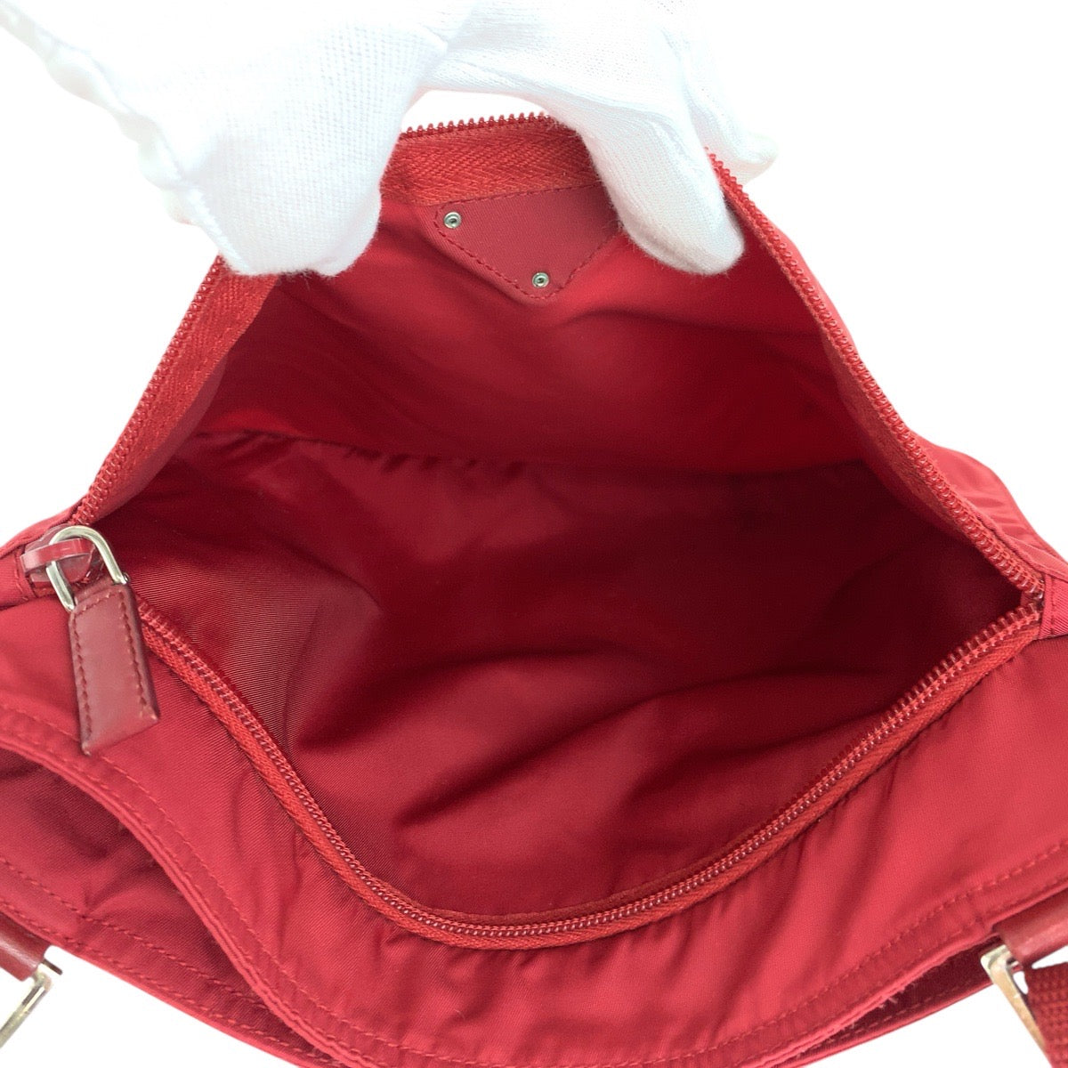 17357
PRADA プラダ テスート 三角ロゴプレート ワインレッド シルバー金具 ナイロン ショルダーバッグ メッセンジャーバッグ レディース ABP39