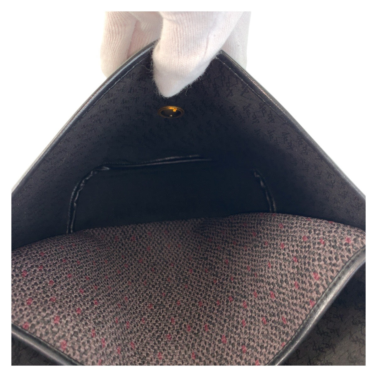 17386
YVES SAINT LAURENT イヴ サンローラン YSL グレー ブラック 黒 ゴールド金具 PVC / レザー ショルダーバッグ ポシェット レディース ABP39