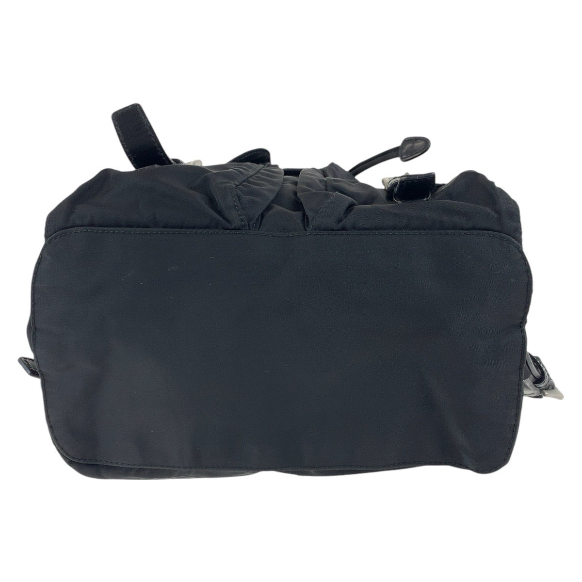 17512
PRADA プラダ テスート 三角ロゴプレート ブラック 黒 シルバー金具 ナイロン / レザー リュック・デイパック バックパック レディース