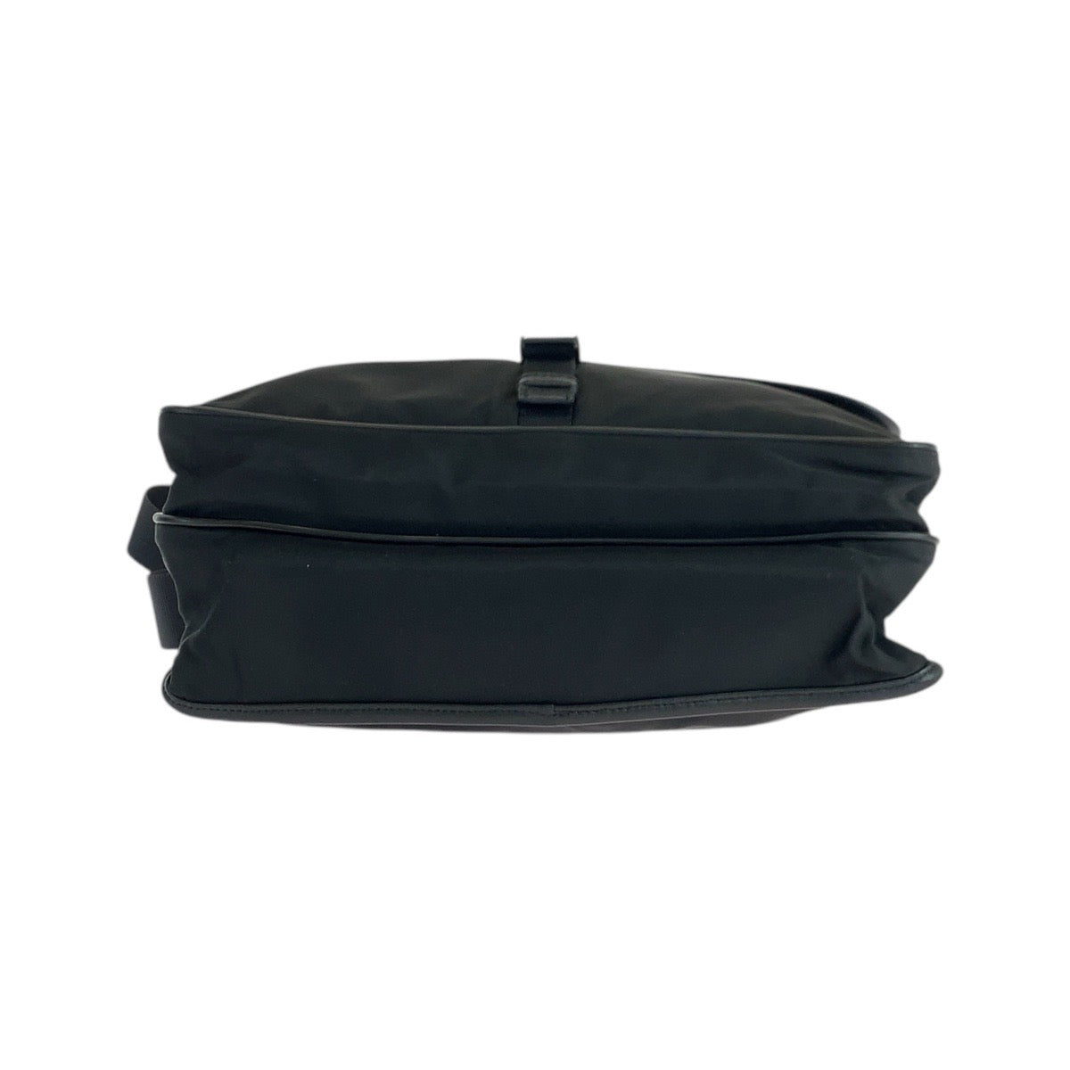 17621
PRADA プラダ テスート 三角ロゴプレート ブラック 黒 シルバー金具 ナイロン / レザー ショルダーバッグ メッセンジャーバッグ メンズ AB45