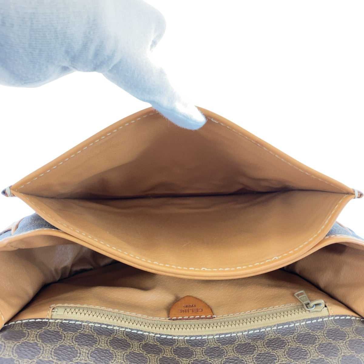 17912
CELINE セリーヌ ヴィンテージ マカダム サークルロゴ ブラウン ゴールド金具 PVC / レザー M10 ショルダーバッグ ポシェット レディース ABP46