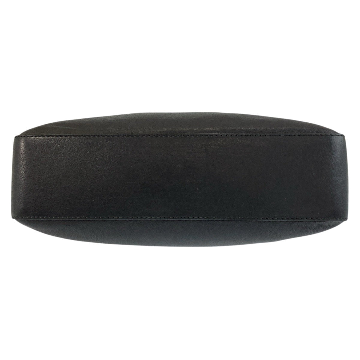 18152
GUCCI グッチ タッセル 編みこみ ブラック 黒 ゴールド金具 レザー 257026 ホーボー ショルダーバッグ レディース