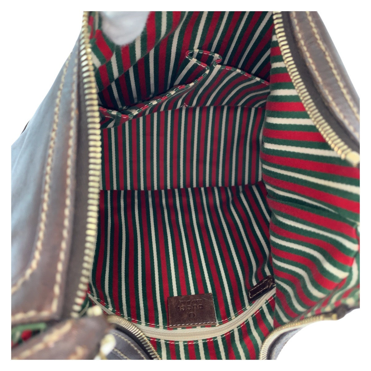 18158
GUCCI グッチ インターロッキング ブラウン ゴールド金具 レザー 182491 ショルダーバッグ レディース ABP35