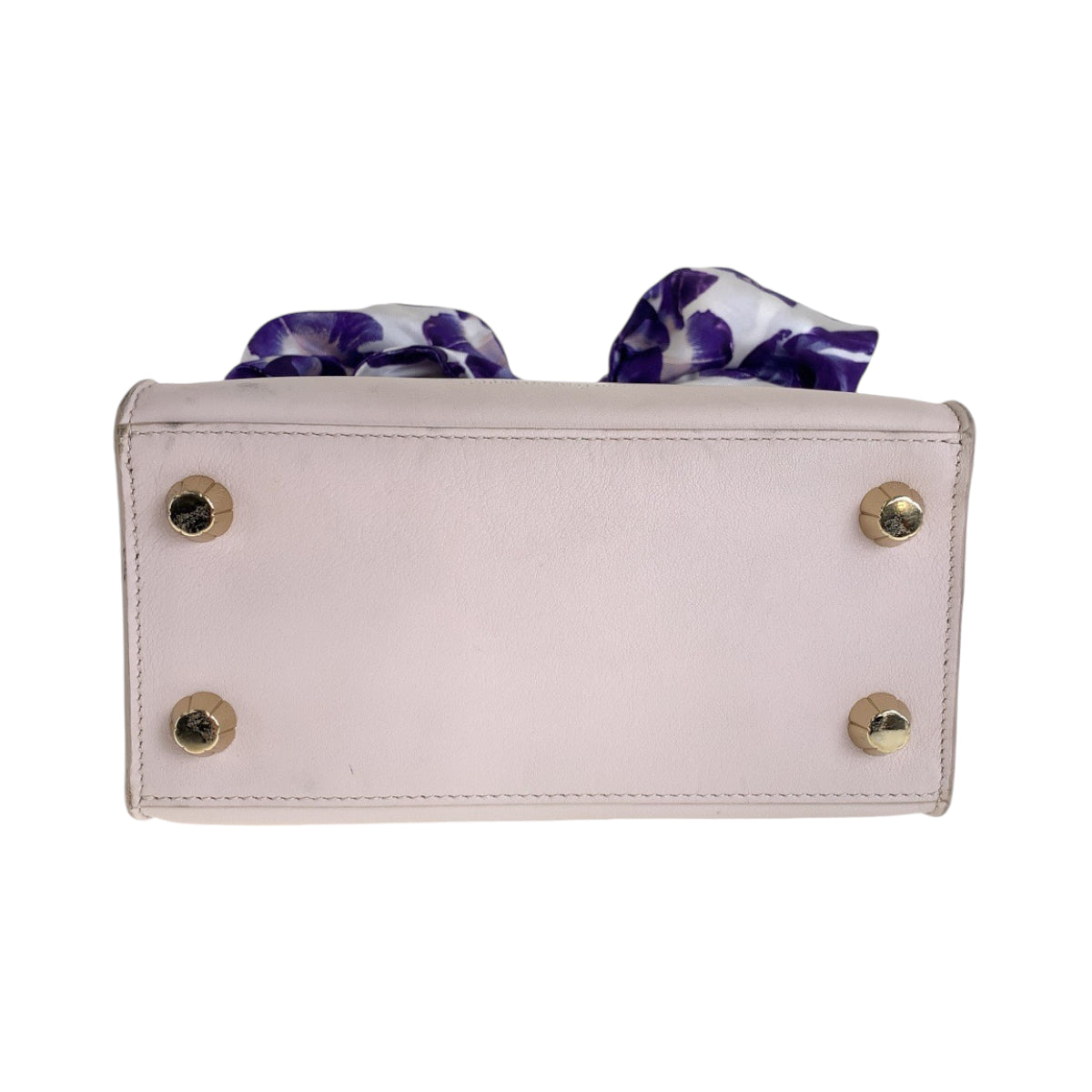 18546
Salvatore Ferragamo サルヴァトーレフェラガモ リボン ピンク ホワイト ゴールド金具 レザー EE21 G914 ショルダーバッグ ハンドバッグ 2way レディース AB41