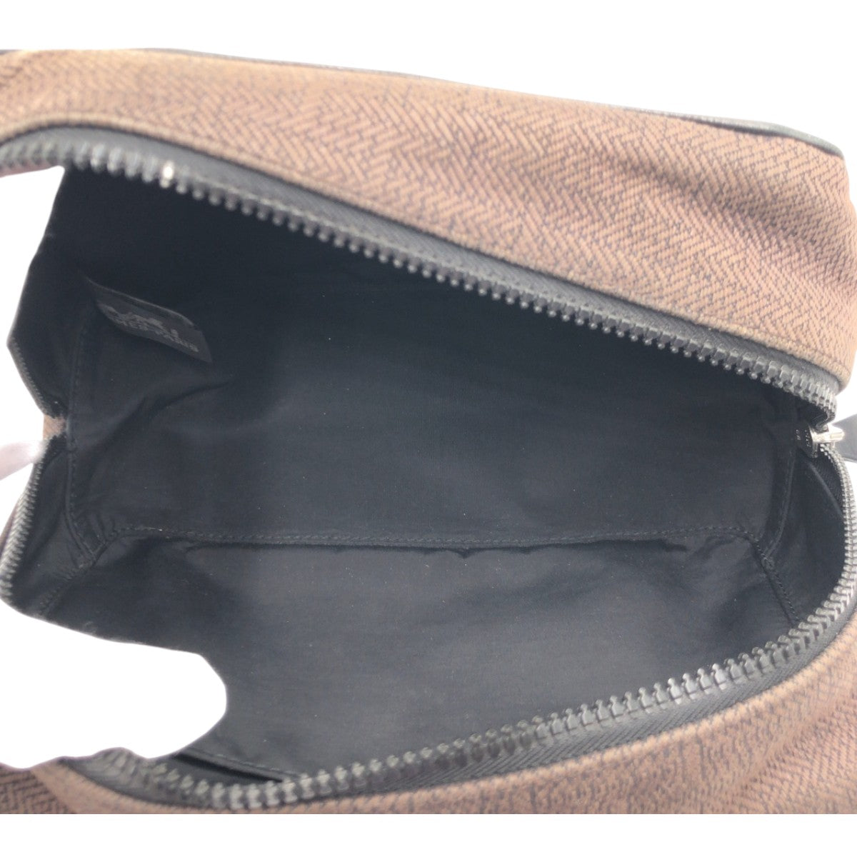 18737
HERMES エルメス グローブトロッターMM ブラウン シルバー金具 コットン ポーチ メンズ ABP42