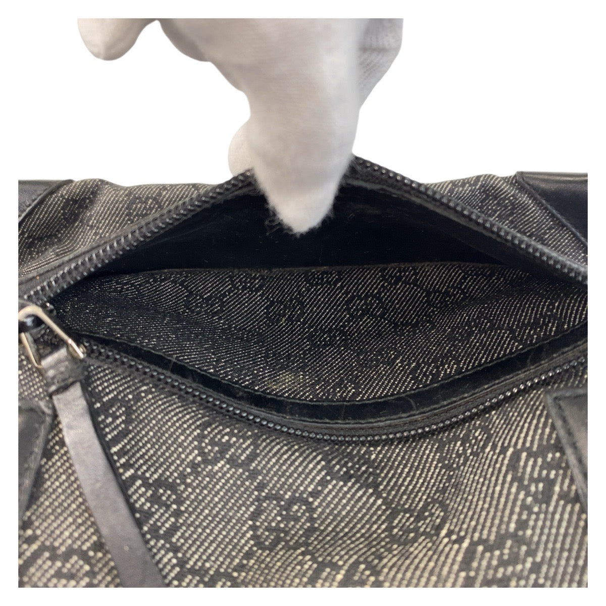 18939
GUCCI Black GG Canvas / Leather 28893 Tote Bag Shoulder Bag Ladies AB28
