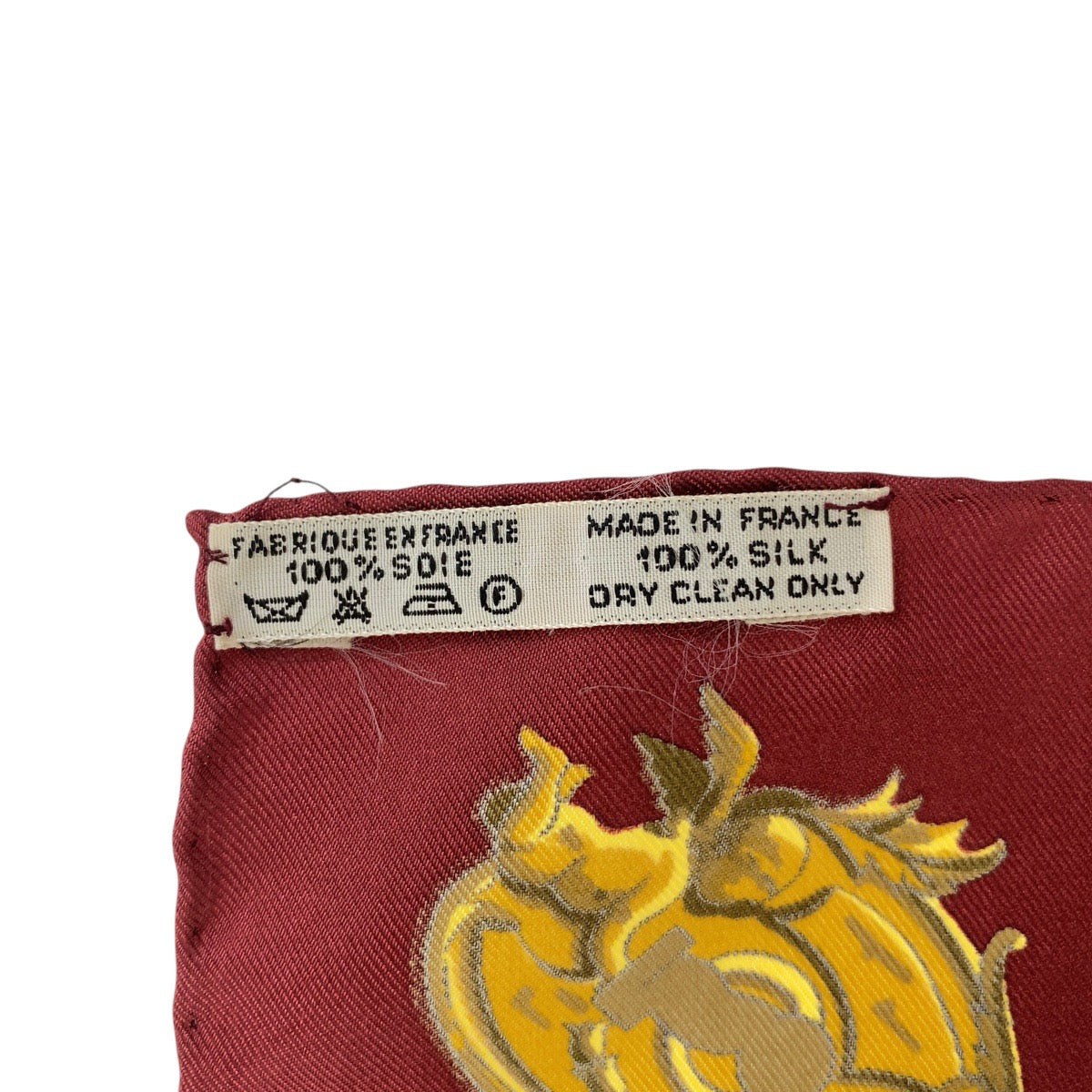 18964
HERMES エルメス カレ90 LESCLES ゴールド マルチカラー シルク スカーフ レディース AB19