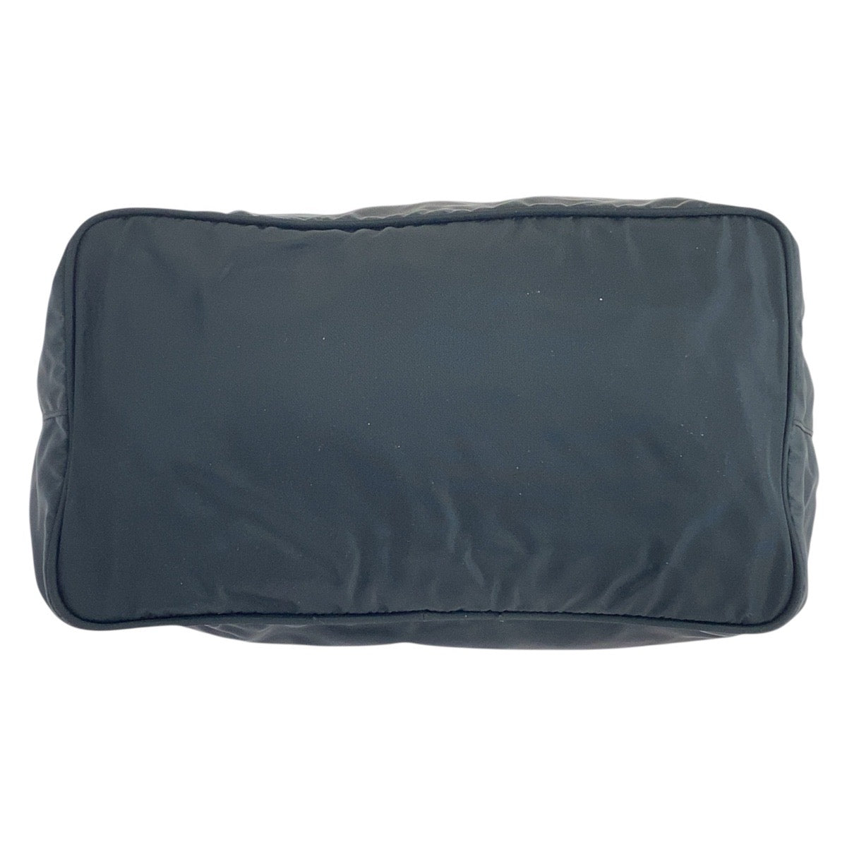 19120
PRADA プラダ テスート 三角ロゴプレート ブラック 黒 シルバー金具 ナイロン ショルダーバッグ レディース AB38