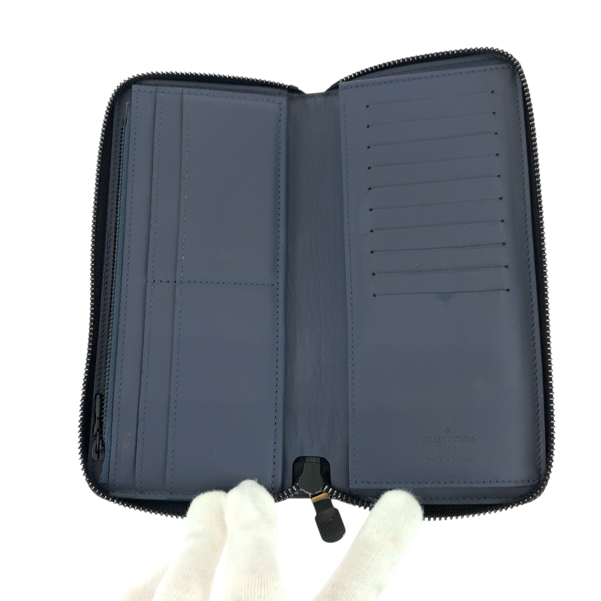 19237
LOUIS VUITTON ルイヴィトン モノグラム シャドー ジッピーウォレット ヴェルティカル ネイビー ブルー ブラック金具 カーフ M80423 長財布 ラウンドファスナー メンズ ABP62