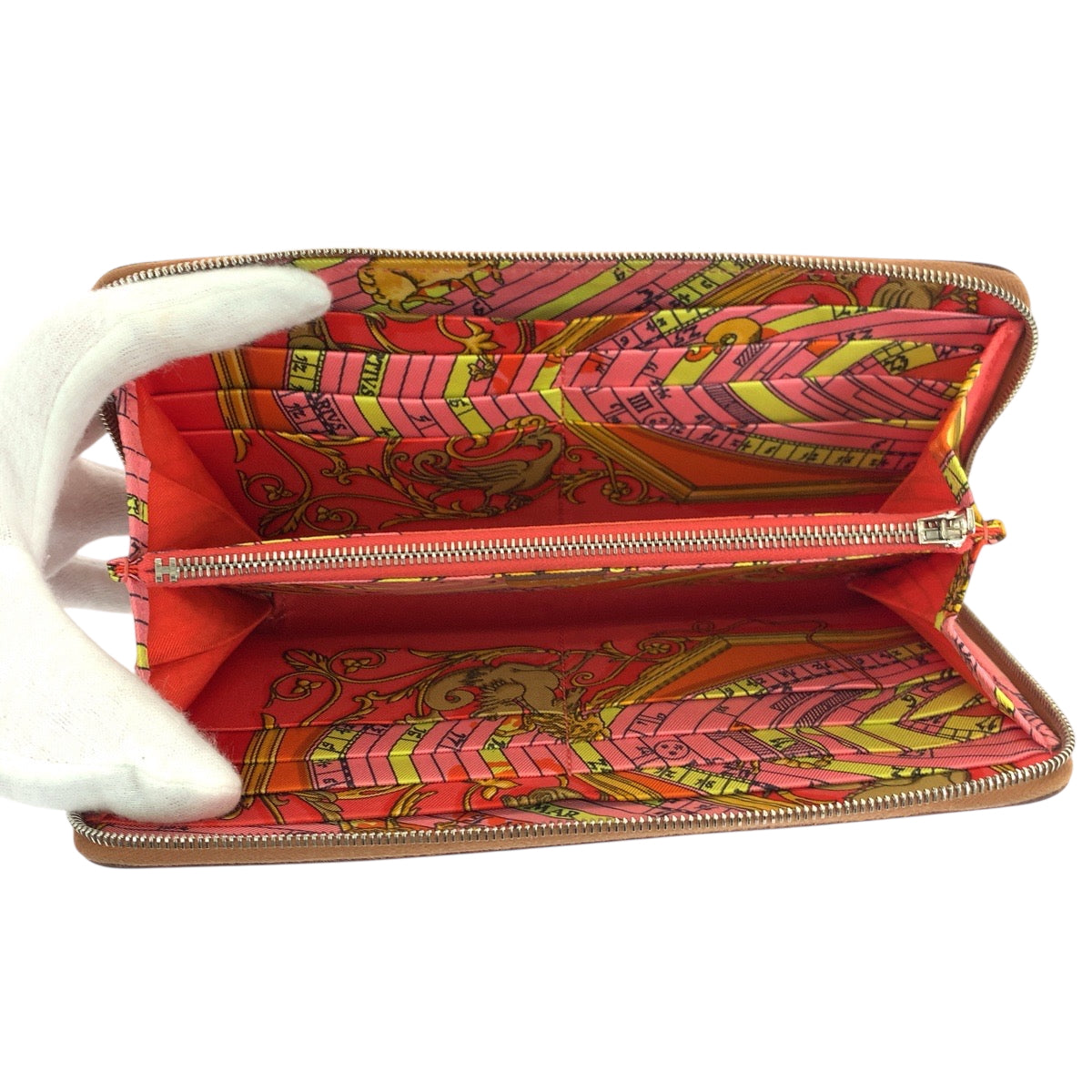 19246
HERMES エルメス アザップロング シルクイン ゴールド ブラウン シルバー金具 ヴォーエプソン 長財布 ラウンドファスナー X刻印 レディース ABP48
