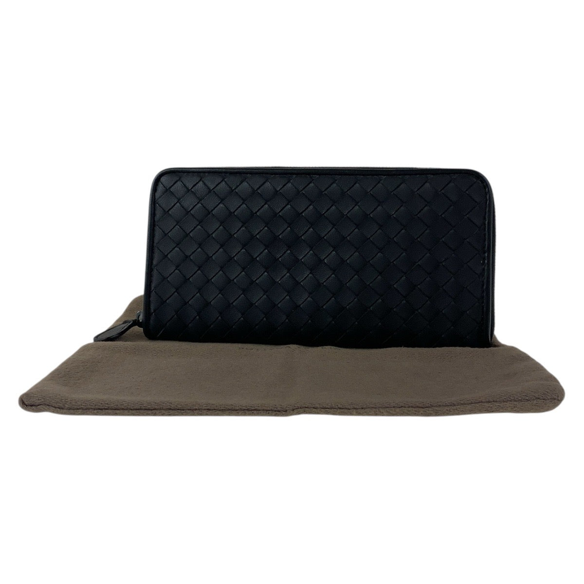 19568
BOTTEGAVENETA ボッテガヴェネタ イントレチャート ブラック 黒 レザー P00803502I 長財布 ロングウォレット メンズ A34