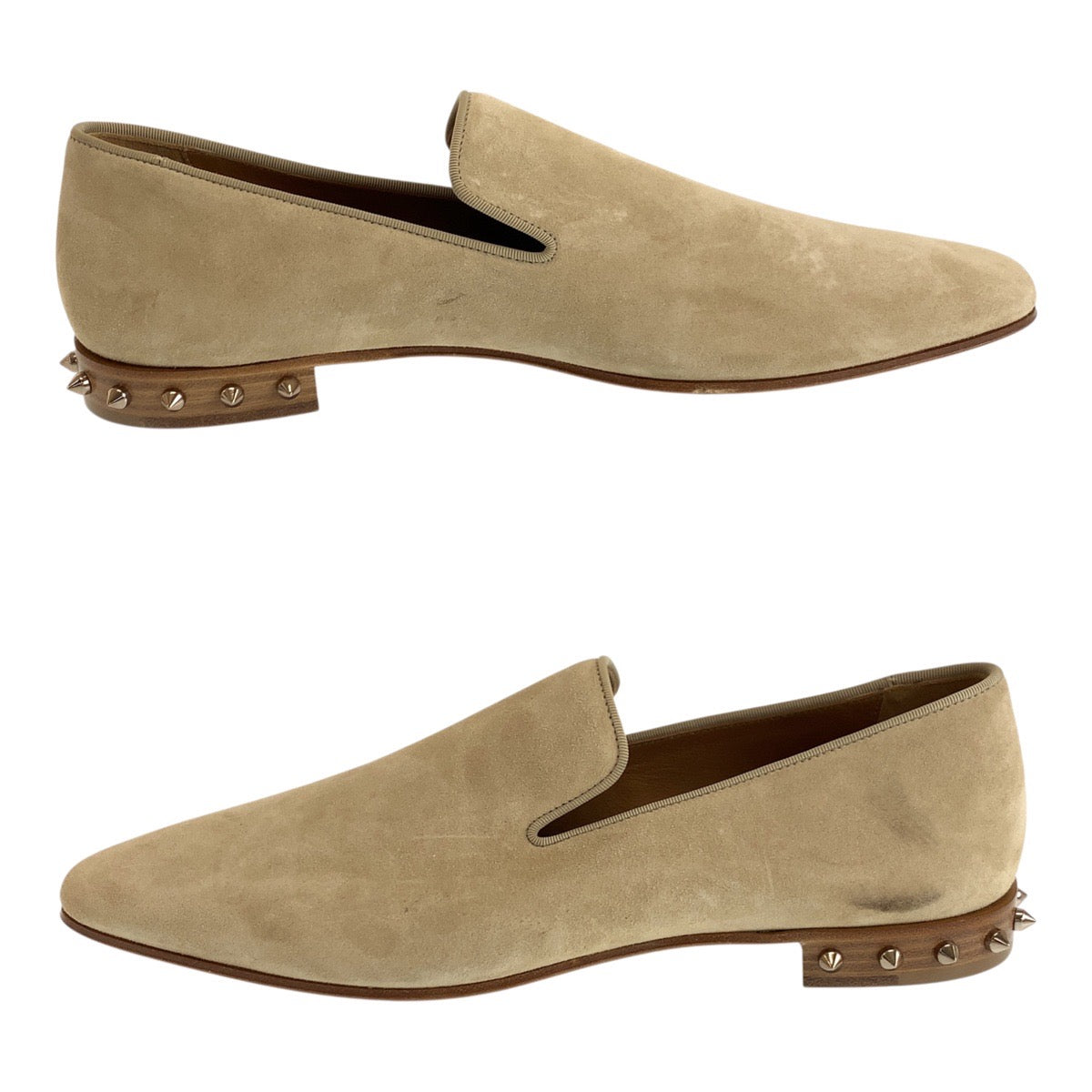 19598
Christian Louboutin クリスチャンルブタン スタッズ サイズ44 ベージュ ブラウン スウェード アイテム ローファー ドレスシューズ 革靴 メンズ A41