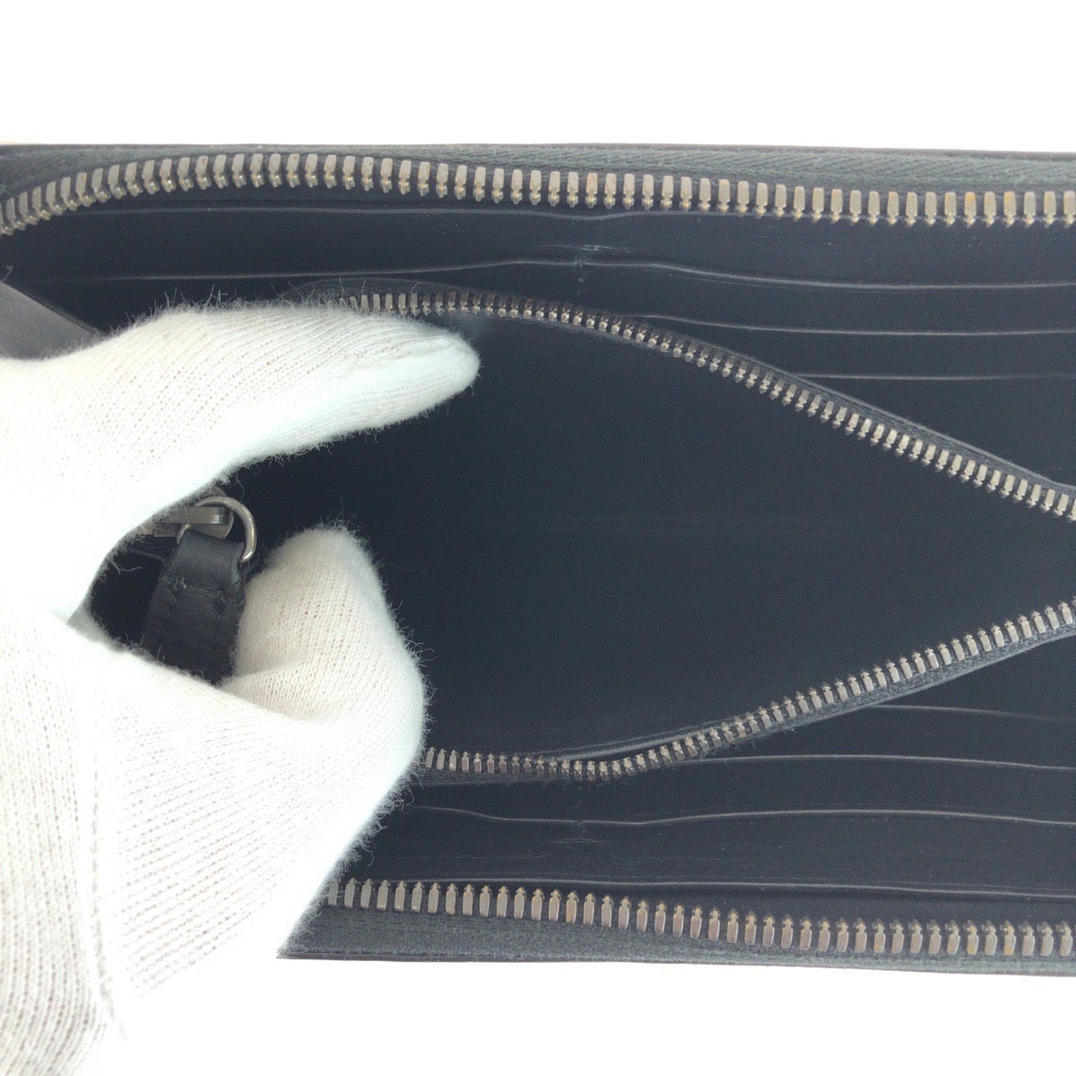 19632
Berluti ベルルッティ カリグラフィ スクリット イタウバ ネオ ブラウン シルバー金具 レザー 長財布 ラウンドファスナー メンズ ABP