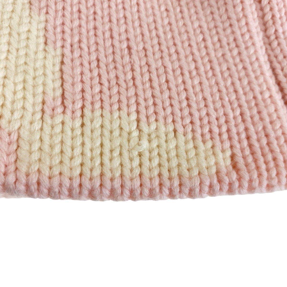 19665
LOUIS VUITTON ルイヴィトン ボネ モーニングラム ピンク ホワイト ウール M70841 ニット帽 レディース A