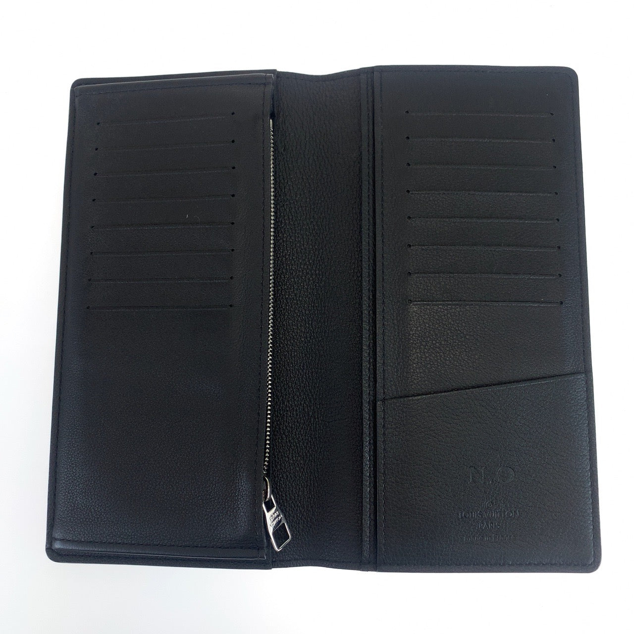 19831
LOUIS VUITTON ルイヴィトン トリヨンレザー ポルトフォイユ ブラザ ノワール ブラック 黒 レザー M58192 長財布 ロングウォレット 札入れ メンズ A30