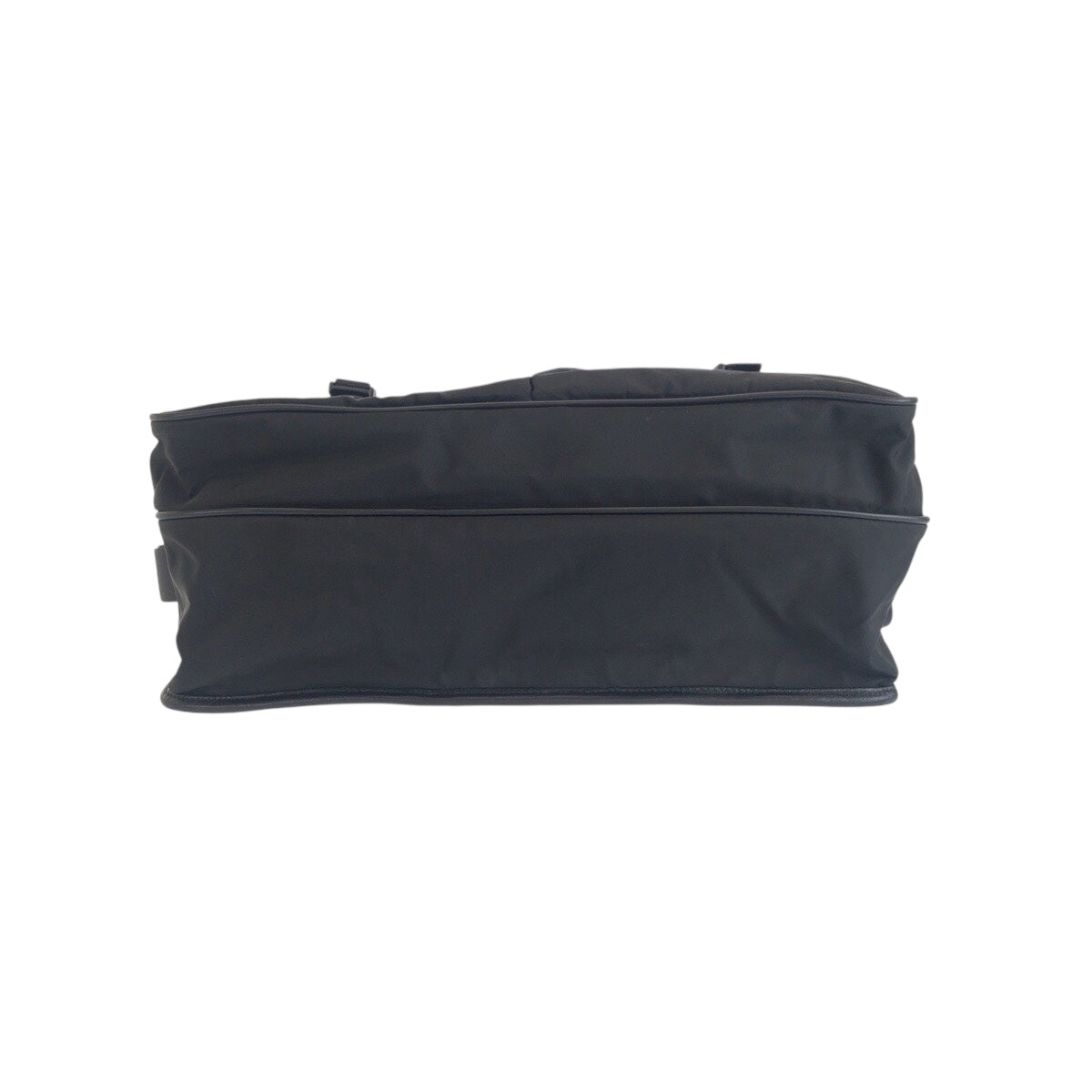 20269
PRADA プラダ テスート 三角ロゴプレート ブラック 黒 シルバー金具 ナイロン / レザー ショルダーバッグ メッセンジャーバッグ メンズ ABP42