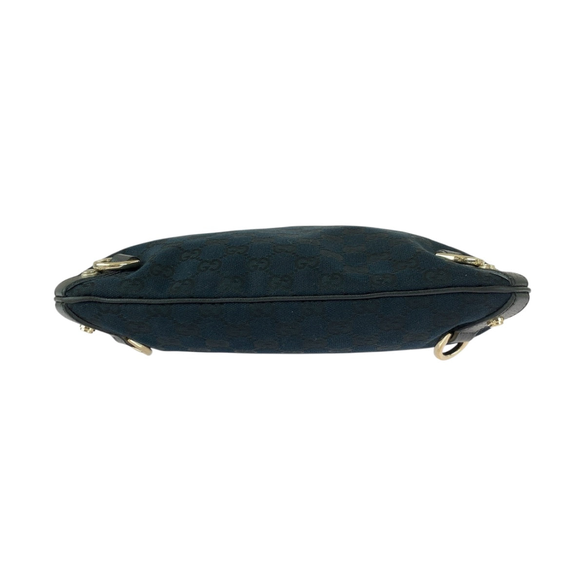 20466
GUCCI グッチ アビー ブラック 黒 ゴールド金具 GGキャンバス 131326 ショルダーバッグ レディース A42