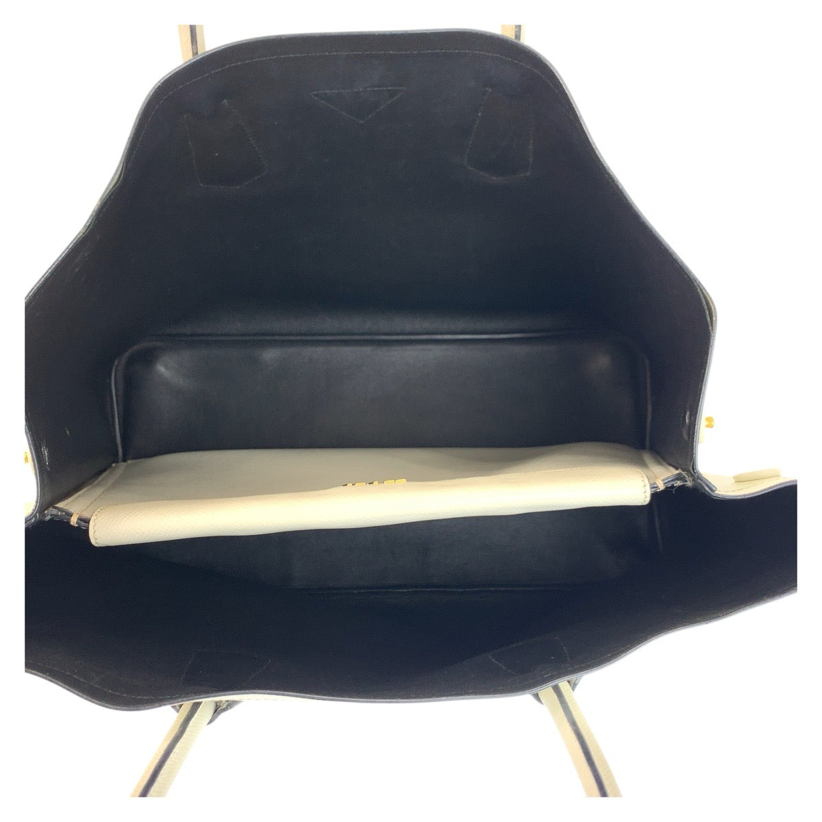 20699
PRADA プラダ サフィアーノ 三角ロゴプレート アイボリー ゴールド金具 レザー トートバッグ ハンドバッグ ショルダーバッグ レディース AB48