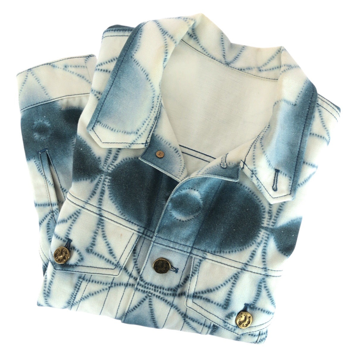 20735
LOUIS VUITTON ルイヴィトン モノグラム シボリプリンテッドジャケット サイズ48 ホワイト ブルーゴールド金具 コットン RM231 X67 HOA90W デニムジャケット メンズ ABP140