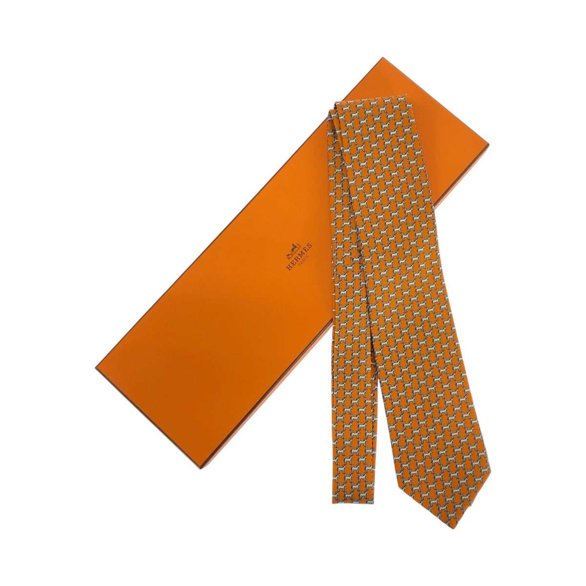 20966
HERMES エルメス 馬 鞍柄 オレンジ シルク ネクタイ メンズ S9